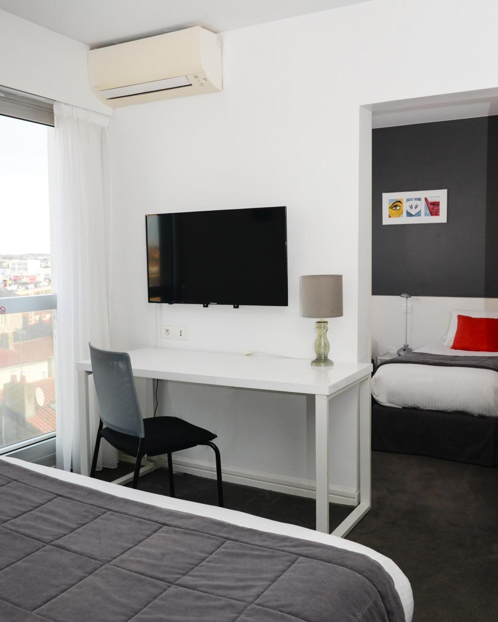 Kyriad Prestige Les Sables d'Olonne - Plage - Centre des Congrès Esterno foto