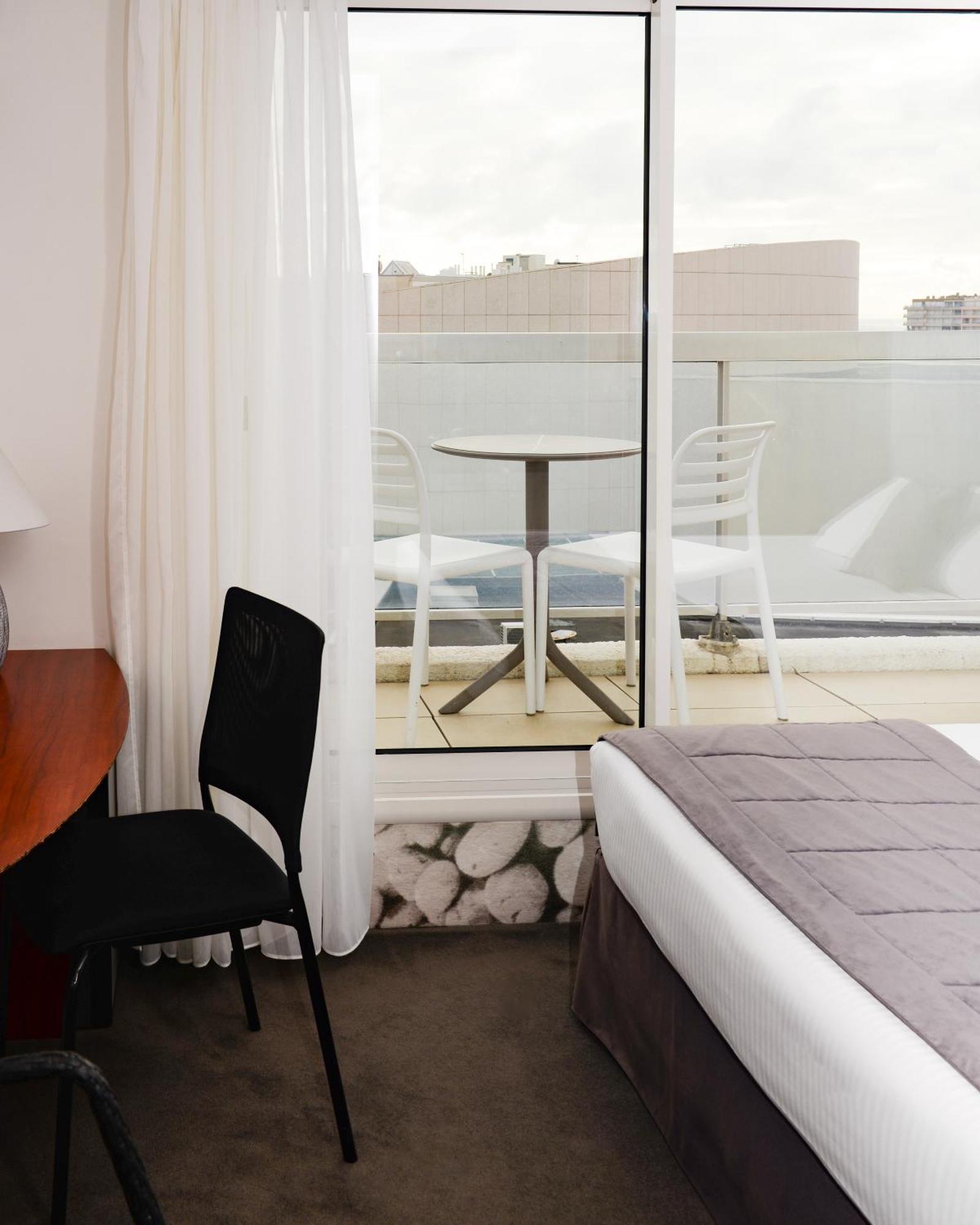 Kyriad Prestige Les Sables d'Olonne - Plage - Centre des Congrès Esterno foto