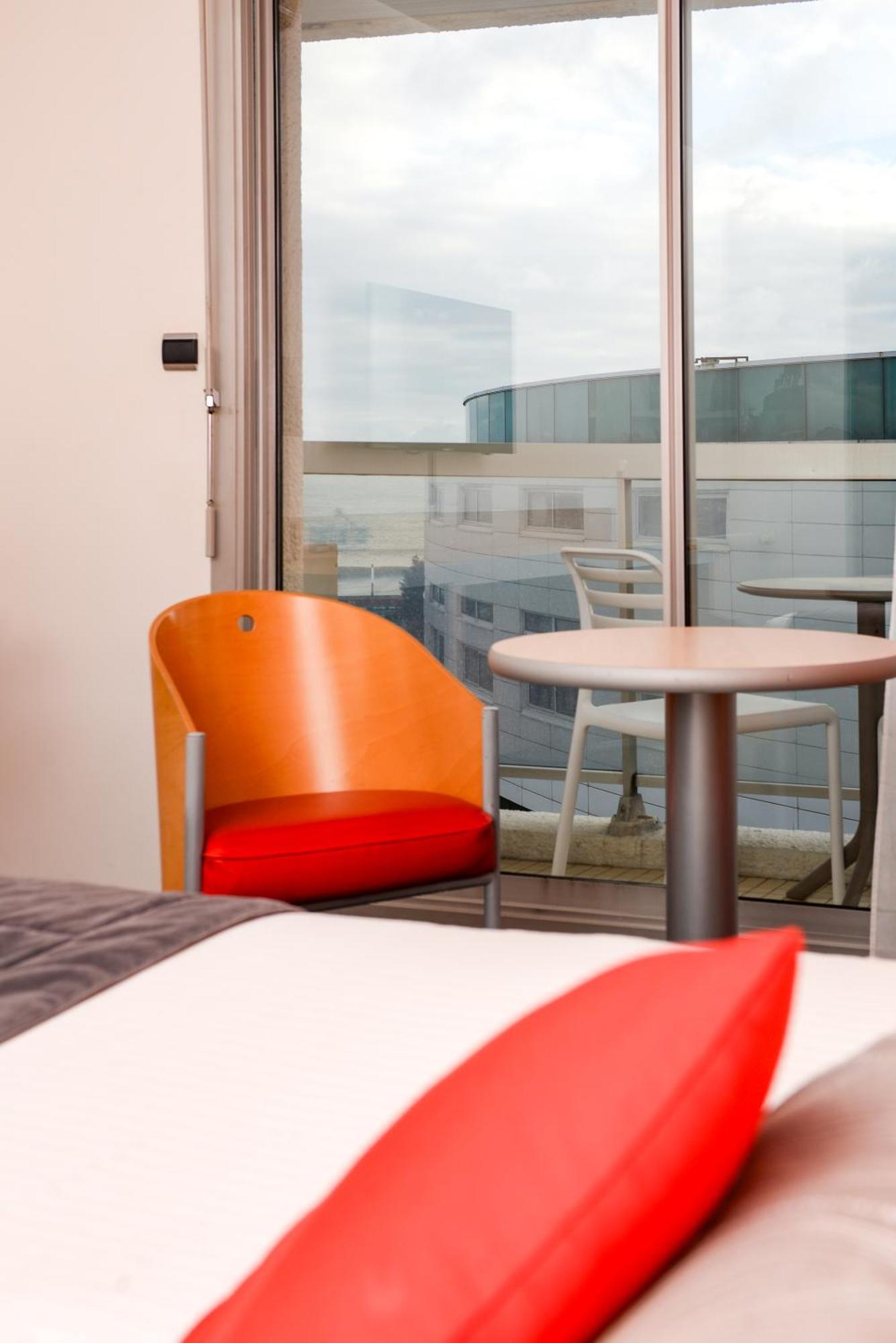 Kyriad Prestige Les Sables d'Olonne - Plage - Centre des Congrès Esterno foto