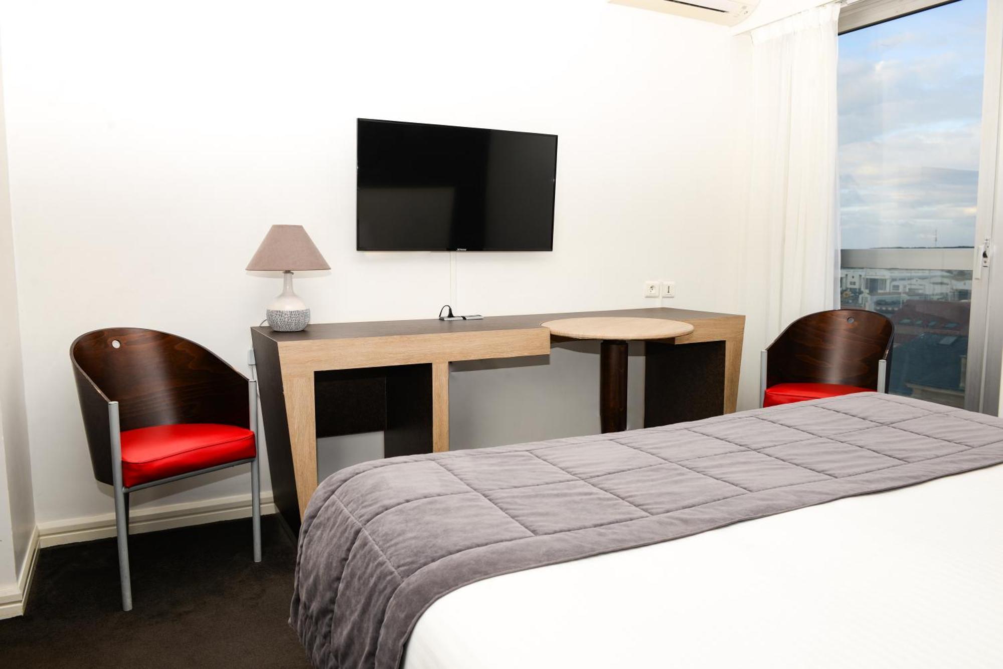 Kyriad Prestige Les Sables d'Olonne - Plage - Centre des Congrès Esterno foto