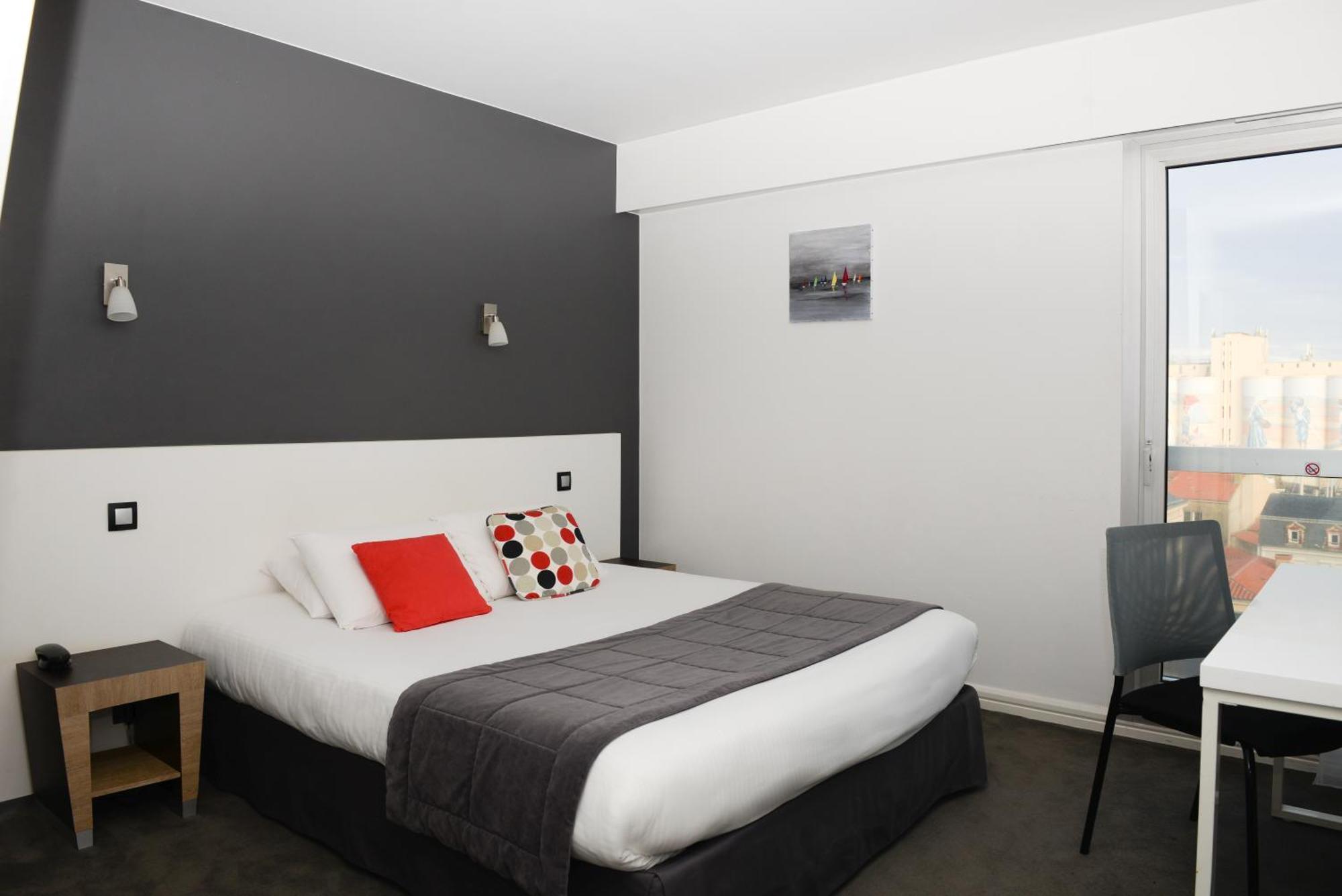 Kyriad Prestige Les Sables d'Olonne - Plage - Centre des Congrès Esterno foto