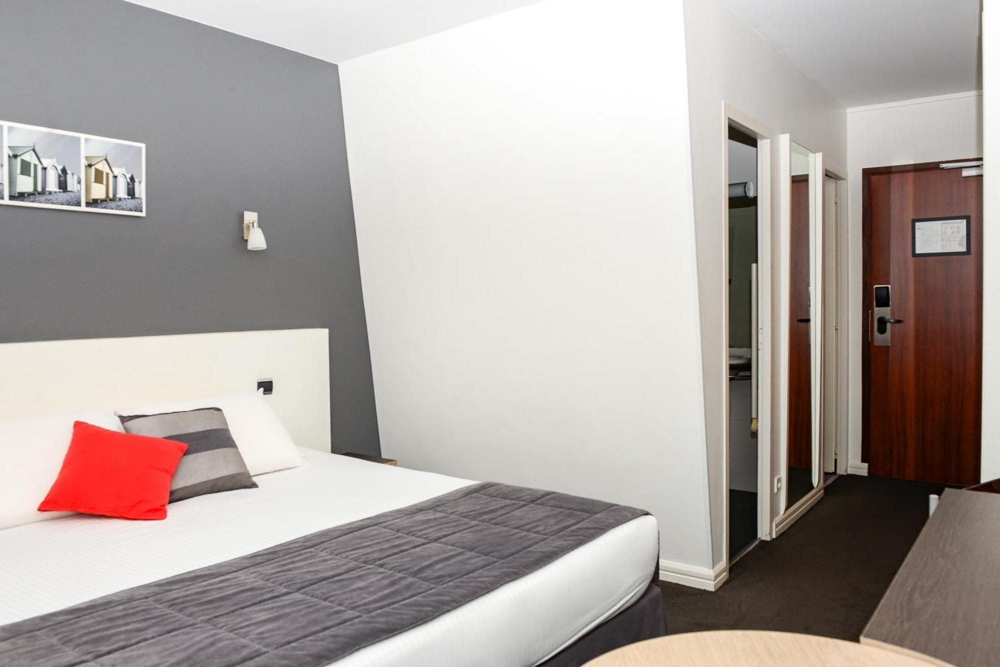Kyriad Prestige Les Sables d'Olonne - Plage - Centre des Congrès Esterno foto